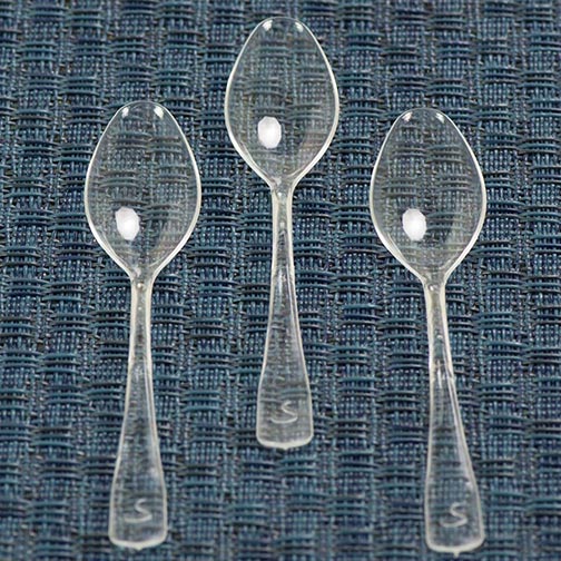 Spoons - Transparent Cristal Clear Plastic Photo [1]